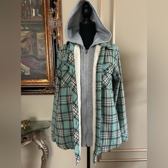 Ci Sono Plaid Collection Sherpa-Lined Hooded Flannel Jacket Women’s Size Small - Picture 3 of 9